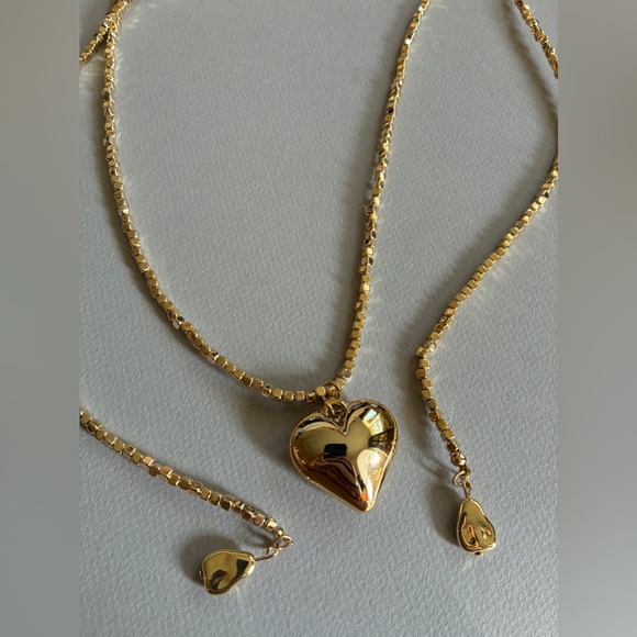 Elegant Gold Heart Necklace M580 - Picture 4 of 4